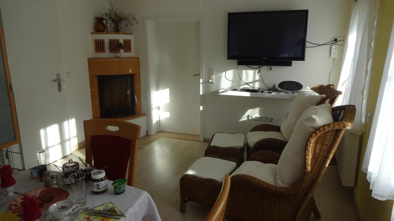 Privatzimmer Lehmann Kottmar ภายนอก รูปภาพ
